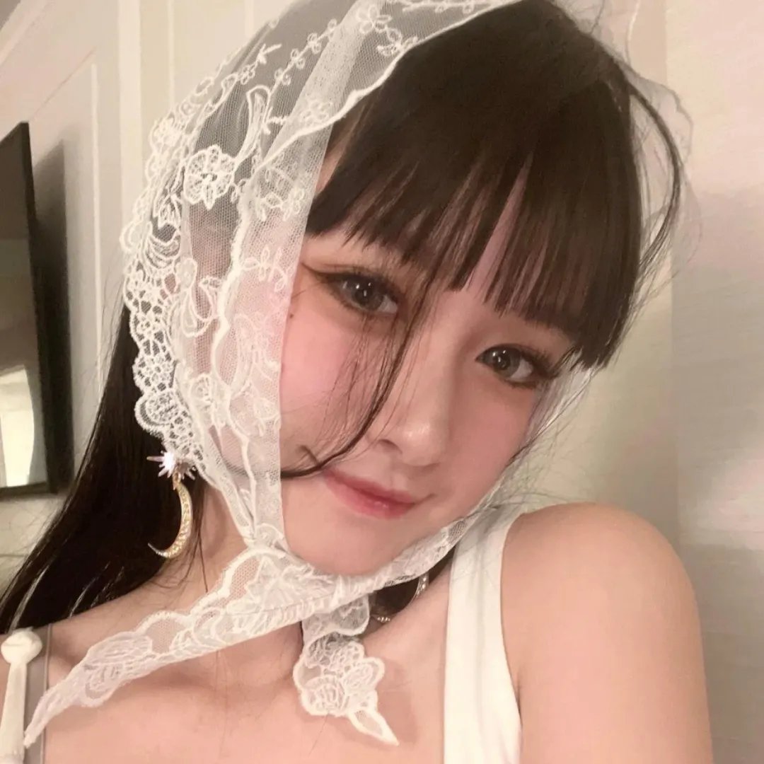猫咪不跳舞 海报